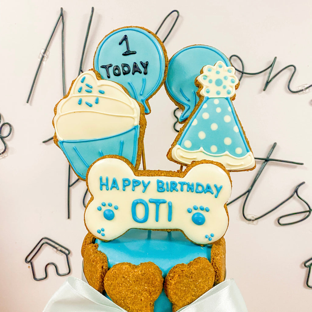Pawty Pup Cake